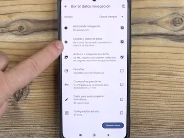 ¿Te vigilan por las cookies? Así las borras en Android en minutos ¿Te vigilan por las cookies? Así las borras en Android en minutos