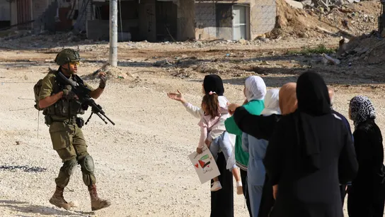 Operación de soldados israelíes en las proximidades de un campo de refugiados en Cisjordania. Operación de soldados israelíes en las proximidades de un campo de refugiados en Cisjordania.