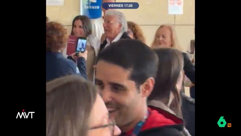 Locura total en Murcia por Richard Gere… y por 'su doble' que nadie esperaba