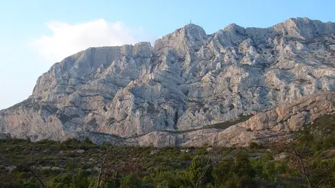 Mont Sainte-Victoire Mont Sainte-Victoire