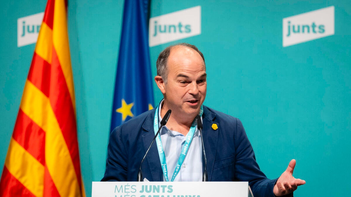 Junts reta a Feijóo a una 