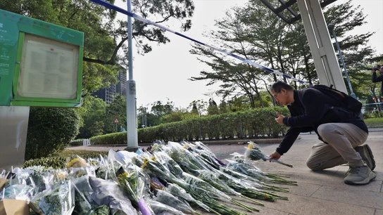 El incendio de Hong Kong deja ya 146 fallecidos y 79 heridos, y las autoridades no descartan encontrar más víctimas El incendio de Hong Kong deja ya 146 fallecidos y 79 heridos, y las autoridades no descartan encontrar más víctimas