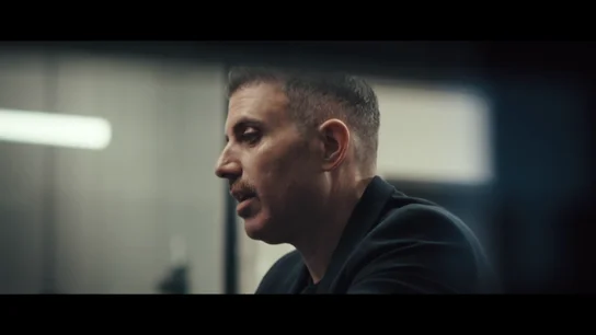 Pradas se derrumba al escuchar decir al alcalde de Cullera que Mazón usó un "tono dicharachero" con él durante la DANA: "No quiero creerlo" Pradas se derrumba al escuchar decir al alcalde de Cullera que Mazón usó un "tono dicharachero" con él durante la DANA: "No quiero creerlo"