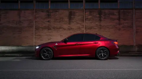 Alfa Romeo Giulia 'Collezione Quadrifoglio' Alfa Romeo Giulia 'Collezione Quadrifoglio'