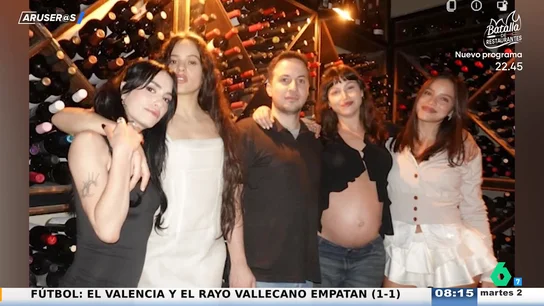 Rosalía, Lali Expósito, Emilia Mernes y una embarazadísima Úrsula Corberó: el reencuentro más viral en Argentina Rosalía, Lali Expósito, Emilia Mernes y una embarazadísima Úrsula Corberó: el reencuentro más viral en Argentina