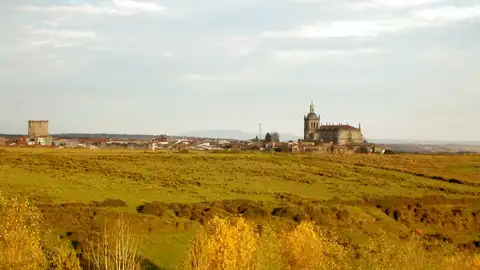 Vistas de Coria desde la Ruta de los Canales Vistas de Coria desde la Ruta de los Canales