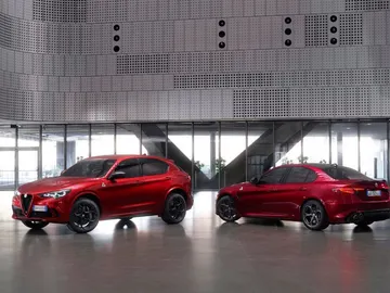 Alfa Romeo Stelvio y Giulia 'Collezione Quadrifoglio' Alfa Romeo Stelvio y Giulia 'Collezione Quadrifoglio'