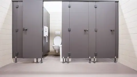 Baño público Baño público