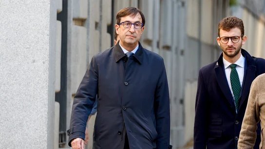 El alto cargo de Acciona Tomás Olarte, actualmente suspendido de la constructora, a su llegada al Tribunal Supremo El alto cargo de Acciona Tomás Olarte, actualmente suspendido de la constructora, a su llegada al Tribunal Supremo