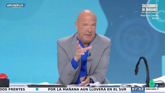 Alfonso Arús, tras saber que ir cuatro veces a misa a la semana alarga la vida 14 años: "Me voy a ver al cura de Valdepeñas" Alfonso Arús, tras saber que ir cuatro veces a misa a la semana alarga la vida 14 años: "Me voy a ver al cura de Valdepeñas"