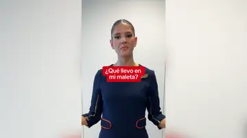 Azafata de Iberia Azafata de Iberia