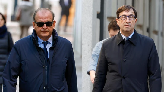 Dos de los directivos de Acciona imputados en el caso Koldo, Justo Vicente Pelegrini y Tomás Olarte, a su llegada al Tribunal Supremo Dos de los directivos de Acciona imputados en el caso Koldo, Justo Vicente Pelegrini y Tomás Olarte, a su llegada al Tribunal Supremo