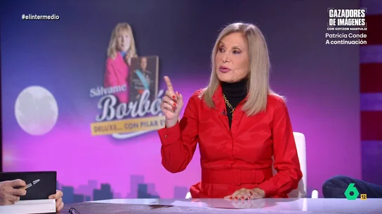 Pilar Eyre ya se ha leído el libro del rey Juan Carlos y esto es lo que opina: "Voy con disimulo, pero me voy a cargar a mi hijo" Pilar Eyre es la invitada especial de la edición 'deluxe' de 'Sálvame Borbón', donde analiza los detalles que más le han llamado la atención de las memorias del rey Juan Carlos: "Llegó un momento que me daba hasta pena".