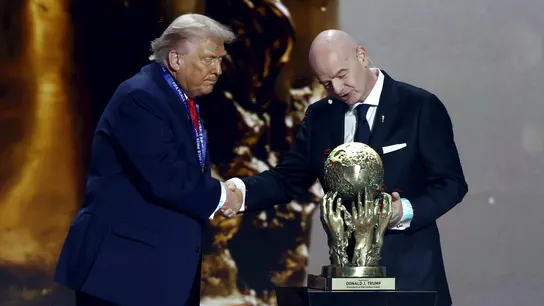 Donald Trump, con Gianni Infantino Donald Trump, con Gianni Infantino