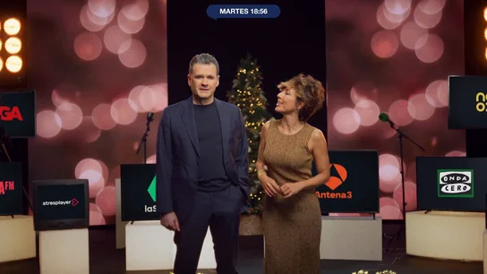 Sonsoles Ónega e Iñaki López inauguran las fiestas: "Este año, Central Lechera Asturiana enciende el sabor de la Navidad en Atresmedia" Sonsoles Ónega e Iñaki López inauguran las fiestas: "Este año, Central Lechera Asturiana enciende el sabor de la Navidad en Atresmedia"