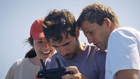 La promesa de Mamen Mendizábal en Cazadores de imágenes: "Si vemos un tiburón ballena me lo tatúo" La promesa de Mamen Mendizábal en Cazadores de imágenes: "Si vemos un tiburón ballena me lo tatúo"