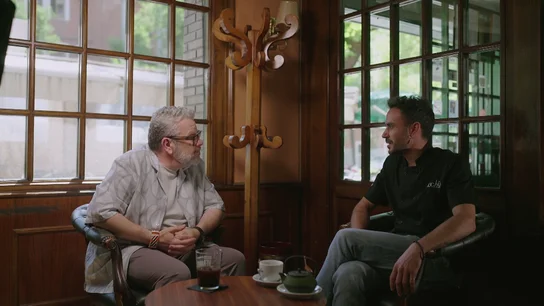 El dueño del restaurante Gochu desvela a Chicote sus duros inicios tras 11 años El dueño del restaurante Gochu desvela a Chicote sus duros inicios tras 11 años: "Me arruiné, perdí decenas de miles de euros"