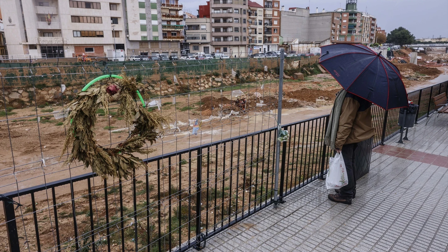 Situación de alerta roja por lluvias extremas por el paso de la borrasca Emilia, en Paiporta, Valencia. Situación de alerta roja por lluvias extremas por el paso de la borrasca Emilia, en Paiporta, Valencia.