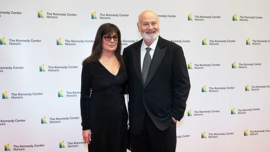 Rob Reiner y su mujer Michele Singer, durante una gala Rob Reiner y su mujer Michele Singer, durante una gala