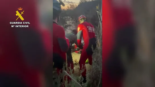 Rescatan a un hombre que había sido arrastrado por las fuertes lluvias en Murcia Rescatan a un hombre que había sido arrastrado por las fuertes lluvias en Murcia