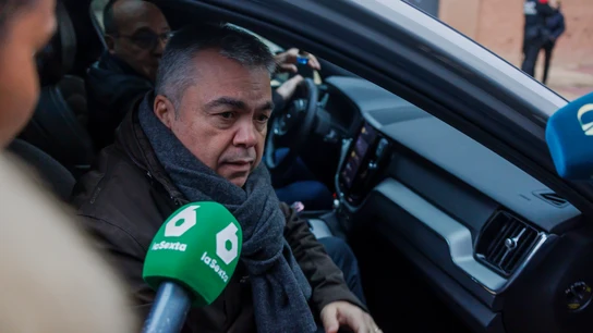 El exsecretario de Organización del PSOE Santos Cerdán a su salida este lunes del Juzgado El exsecretario de Organización del PSOE Santos Cerdán a su salida este lunes del Juzgado