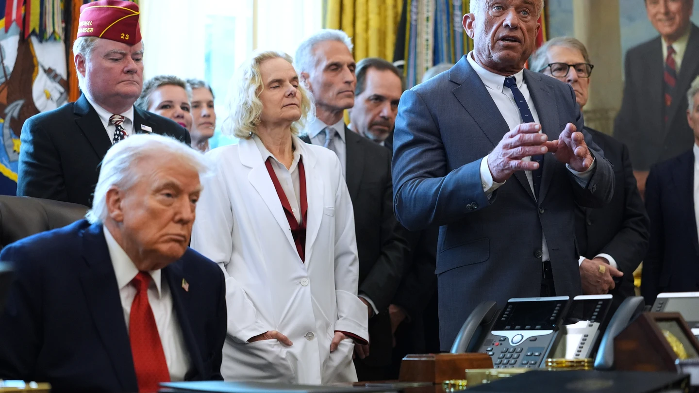 El presidente de Estados Unidos (EEUU), Donald Trump, este jueves en el Despacho Oval. El presidente de Estados Unidos (EEUU), Donald Trump, este jueves en el Despacho Oval.