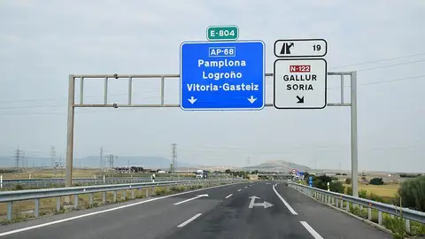 Autopista AP68 en Magallon Autopista AP68 en Magallon
