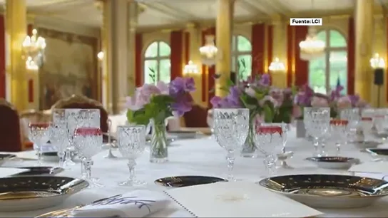 100 piezas únicas, de porcelana o plata valoradas en medio millón de euros: el botín que robó el tesorero del Elíseo a Macron 100 piezas únicas, de porcelana o plata valoradas en medio millón de euros: el botín que robó el tesorero del Elíseo a Macron