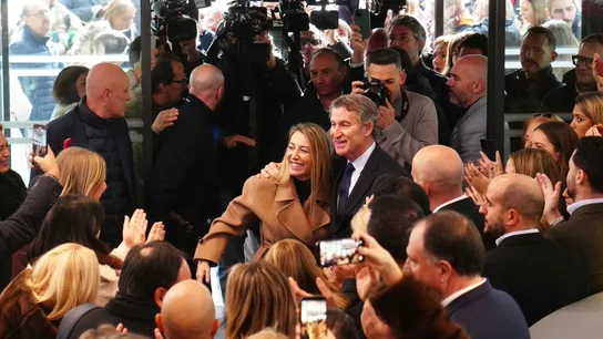 María Guardiola con Alberto Núñez Feijóo en Génova tras su victoria el 21D María Guardiola con Alberto Núñez Feijóo en Génova tras su victoria el 21D