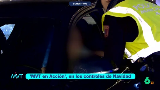 'MVT en Acción' acompaña a la policía en una noche de controles navideños: "Sigue habiendo gente que consume alcohol y coge el coche" 'MVT en Acción' acompaña a la policía en una noche de controles navideños: "Sigue habiendo gente que consume alcohol y coge el coche"