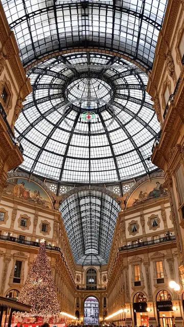 Galería Vittorio Emanuele II en Navidad, Milán Galería Vittorio Emanuele II en Navidad, Milán