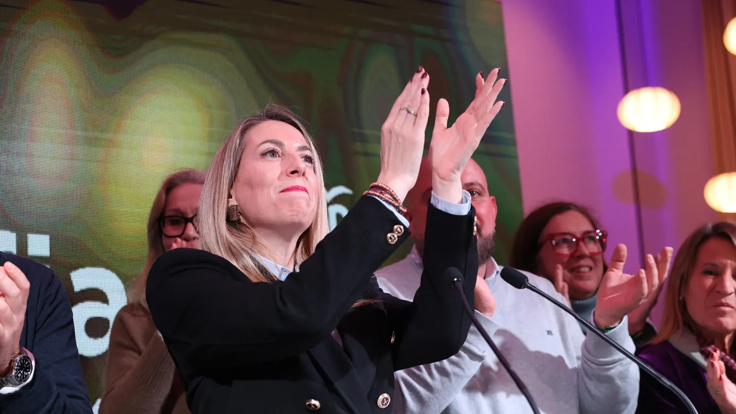 La candidata del PP y presidenta de la Junta de Extremadura, María Guardiola, este domingo. La candidata del PP y presidenta de la Junta de Extremadura, María Guardiola, este domingo.