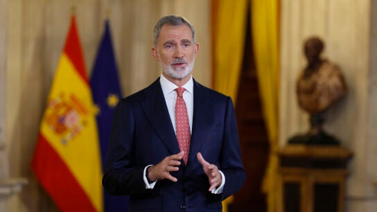 Felipe VI pronuncia su discurso de Nochebuena en el Palacio Real.