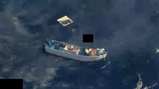 Una de las supuestas narcolanchas atacadas por Estados Unidos Una de las supuestas narcolanchas atacadas por Estados Unidos