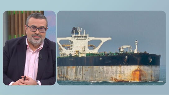 El profesor de Relaciones Internacionales Pedro Rodr&iacute;guez durante una intervenci&oacute;n en M&aacute;s Vale Tarde