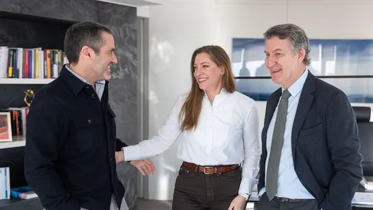 Borja Sémper reaparece en el PP seis meses después de anunciar su cáncer Borja Sémper reaparece en el PP seis meses después de anunciar su cáncer