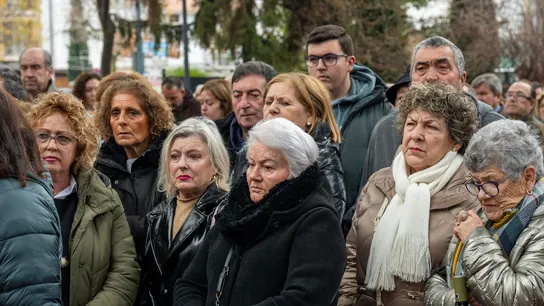 Minuto de silencio en Quesada (Jaén) por el presunto caso de violencia machista. Minuto de silencio en Quesada (Jaén) por el presunto caso de violencia machista.