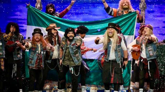 Una imagen de la final del Concurso de Agrupaciones Carnavalescas (COAC) de C&aacute;diz en 2025