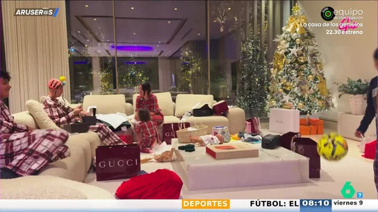 Alfonso Arús alucina con los lujosos regalos de los hijos de Cristiano Ronaldo y Georgina Rodríguez a su madre Alfonso Arús alucina con los lujosos regalos de los hijos de Cristiano Ronaldo y Georgina Rodríguez a su madre