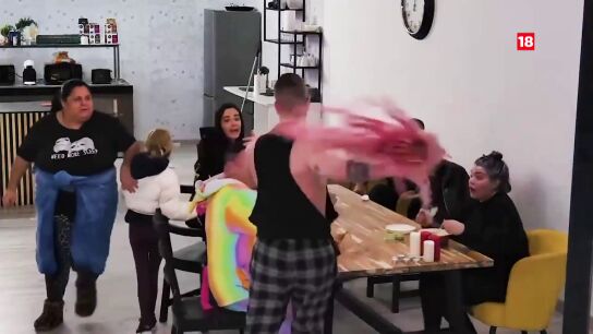 Hoy, Equipo de Investigaci&oacute;n analiza el negocio detr&aacute;s del fen&oacute;meno conocido como 'La Casa de los Gemelos'