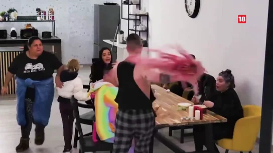 Hoy, Equipo de Investigación analiza el negocio detrás del fenómeno conocido como 'La Casa de los Gemelos' Hoy, Equipo de Investigación analiza el negocio detrás del fenómeno conocido como 'La Casa de los Gemelos'