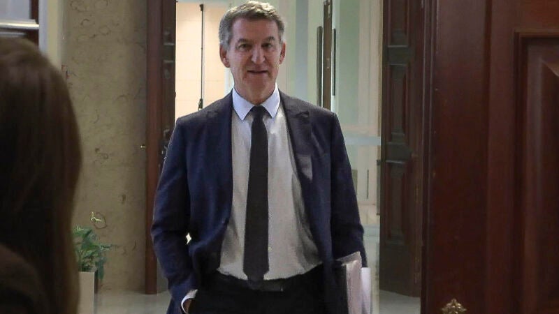 El presidente del PP, Alberto N&uacute;&ntilde;ez Feij&oacute;o a su llegada para declarar ante la jueza de la DANA. 