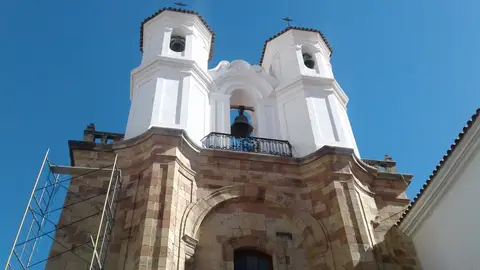 Portada del Convento de San Felipe Neri, en Sucre Portada del Convento de San Felipe Neri, en Sucre