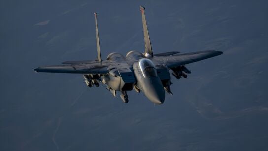 Imagen de archivo de un avi&oacute;n de combate F-15E de Estados Unidos