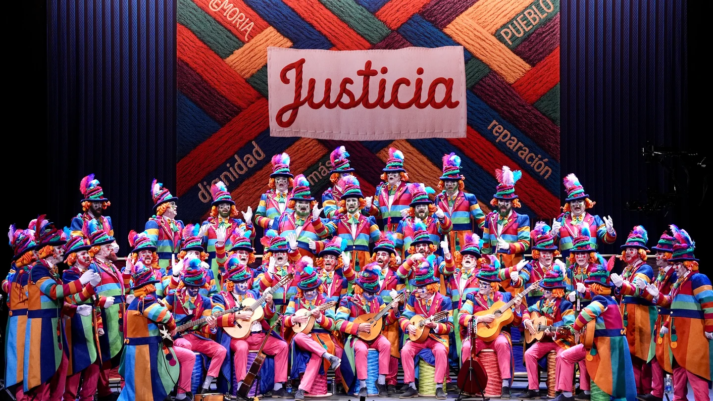 Al lío, el coro que inauguró la edición del Concurso Oficial de Agrupaciones Carnavalescas (COAC) de Cádiz en 2026 Al lío, el coro que inauguró la edición del Concurso Oficial de Agrupaciones Carnavalescas (COAC) de Cádiz en 2026
