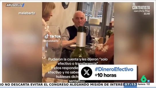 Unos clientes se niegan a pagar en efectivo frente a la insistencia del restaurante: "Si yo fuera de Hacienda, echaría un ojo" Unos clientes se niegan a pagar en efectivo frente a la insistencia del restaurante: "Si yo fuera de Hacienda, echaría un ojo"