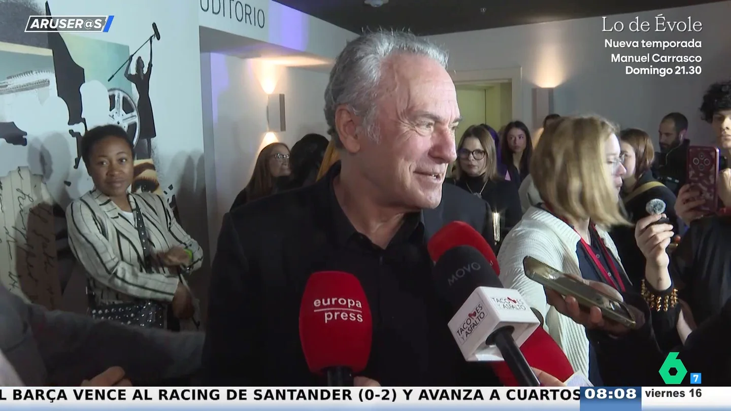 La respuesta de José Coronado sobre si se ha vuelto más familiar: "Depende de cómo se comporten los familiares" La respuesta de José Coronado sobre si se ha vuelto más familiar: "Depende de cómo se comporten los familiares"