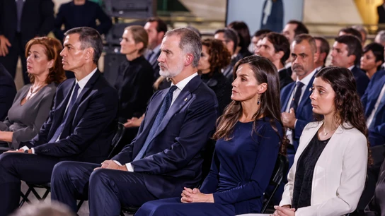 Pedro Sánchez, Felipe VI y la reina Letizia, durante el funeral de Estado por las víctimas de la DANA Pedro Sánchez, Felipe VI y la reina Letizia, durante el funeral de Estado por las víctimas de la DANA