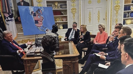 Montaje generado con IA y divulgado por Trump en el que aparece el territorio de Canadá y Venezuela cubierto con la bandera de EEUU. Montaje generado con IA y divulgado por Trump en el que aparece el territorio de Canadá y Venezuela cubierto con la bandera de EEUU.