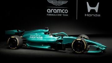 Aston Martin con el nuevo logo de Honda